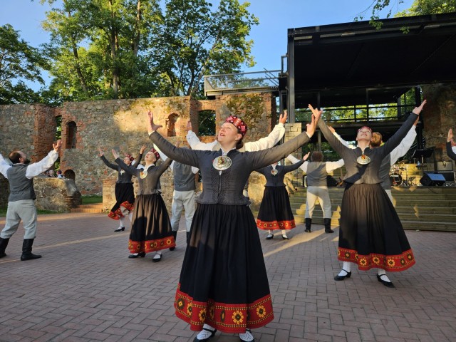 Novada dižošanās.